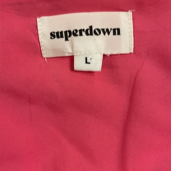 REVOLVE Superdown L coral pink adjustable spaghetti strap bib romper - Picture 5 of 7